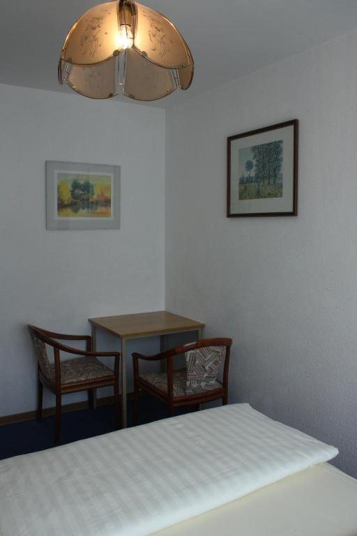 Hotel Diplomat Frankfurt am Main Szoba fotó