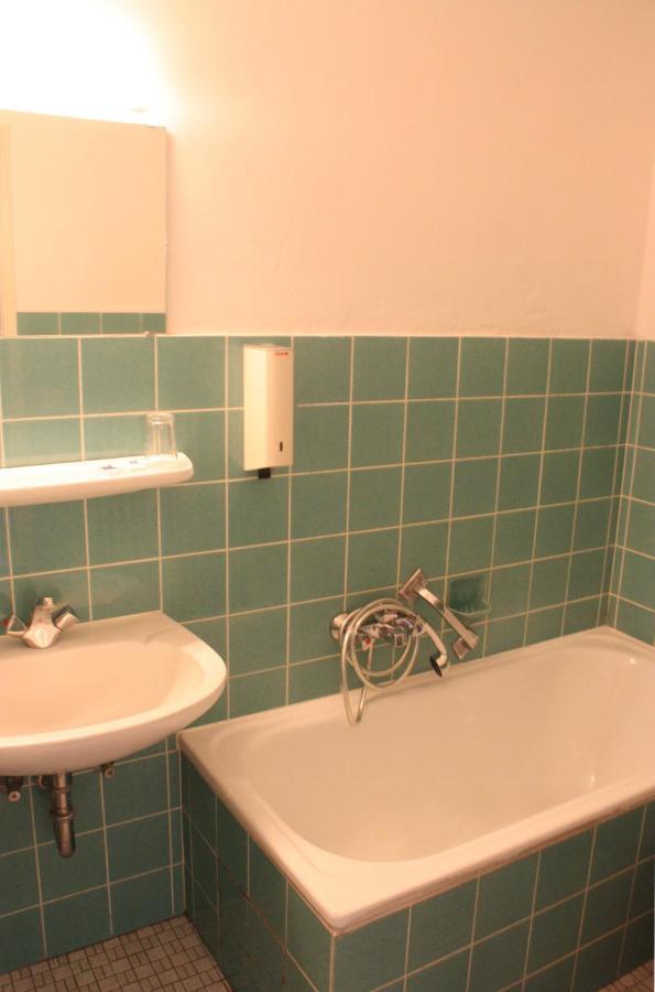 Hotel Diplomat Frankfurt am Main Szoba fotó